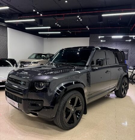 
Land Rover Defender 2023 full									