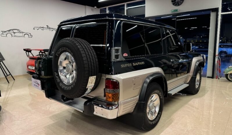 
Nissan Nissan Patrol Super Safari 1994 full									