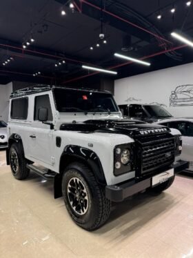 Land Rover Defender 2016