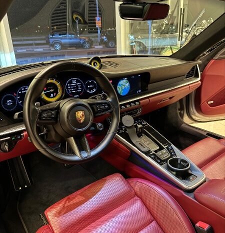 
Porsche 911 2021 full									