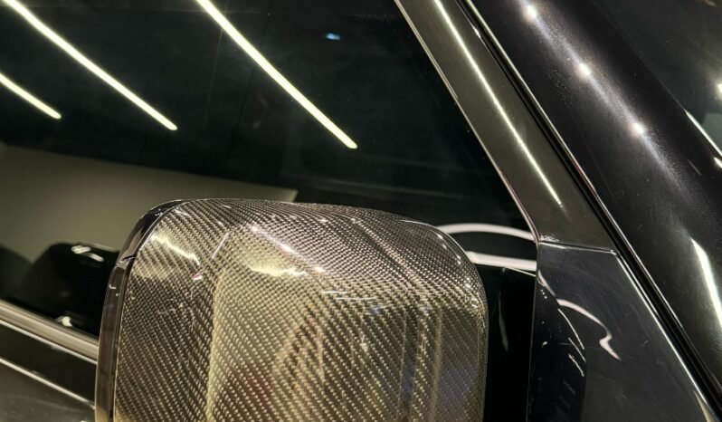 
Land Rover Defender 2022 full									