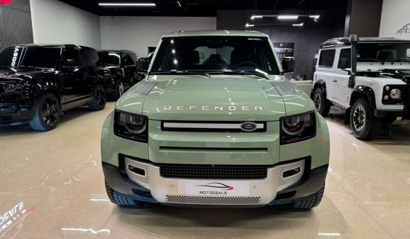 
Land Rover Defender 2023 full									