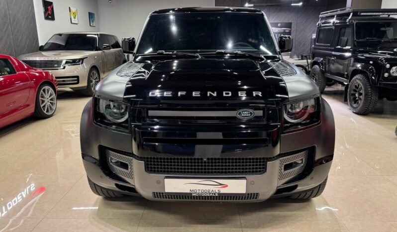 
Land Rover Defender 2023 full									