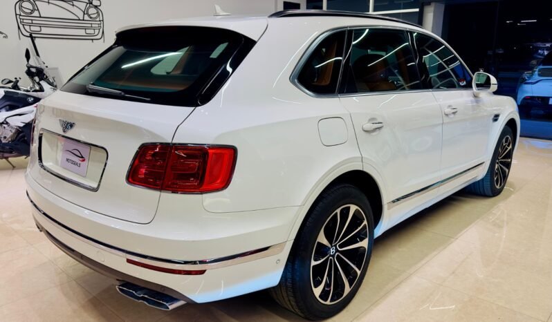 
Bentley Bentayga 2019 full									