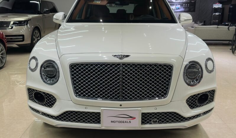 
Bentley Bentayga 2019 full									