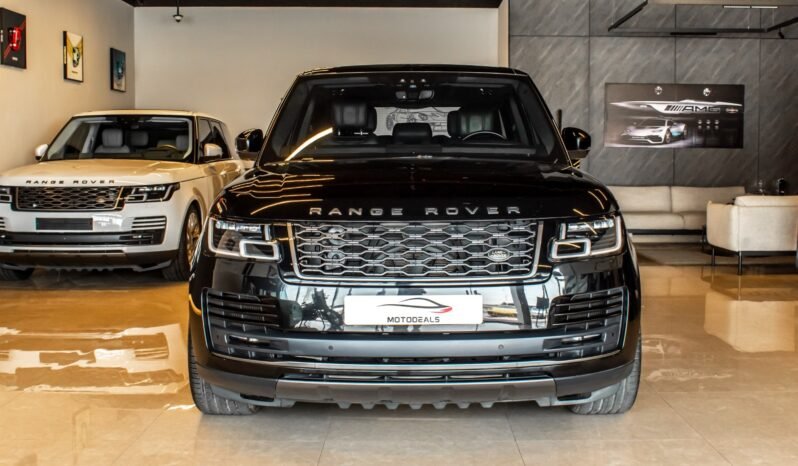 
Land Rover Range Rover Vogue Supercharged 2022 full									