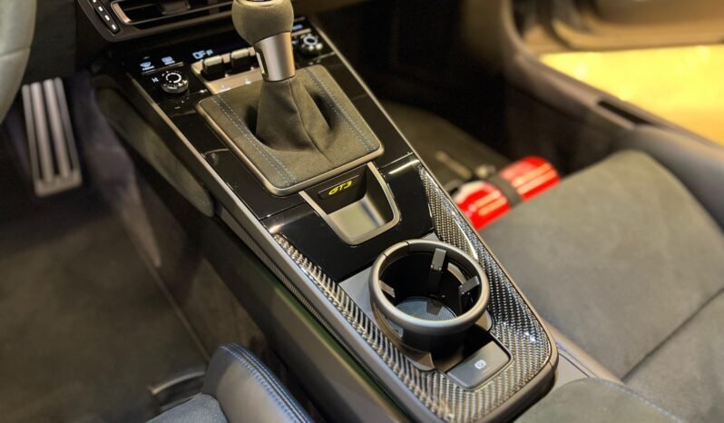 
Porsche Porsche 992 GT3 2024 full									