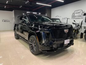 Cadillac Escalade V 2025