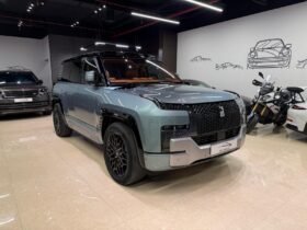 BYD Yangwang U8 2025