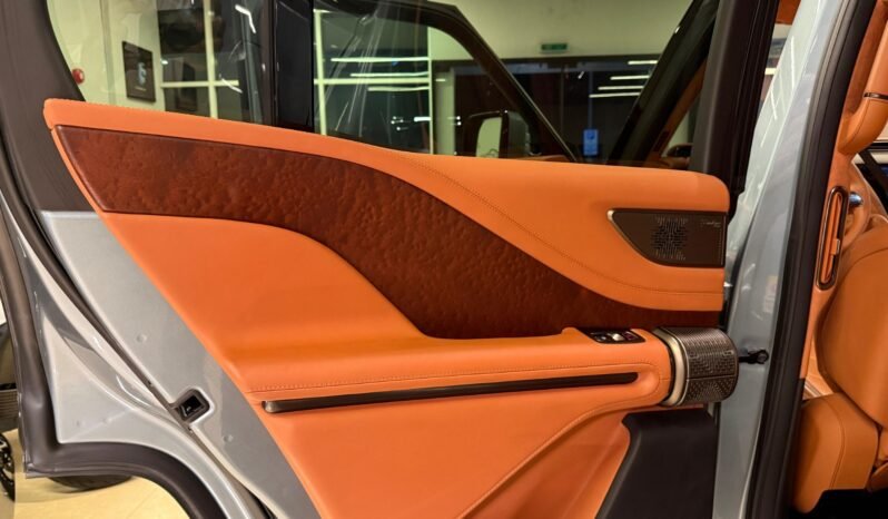 
BYD Yangwang U8 2025 full									