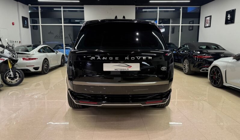 
Land Rover Range Rover HSE P530 V8 2023 full									