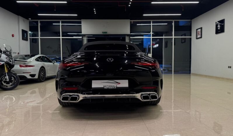 
Mercedes-Benz SL63 AMG 2023 full									