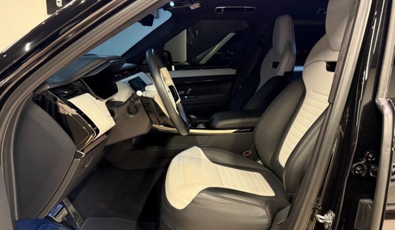 
Land Rover RANGE ROVER SPORT SV CARBON 2024 full									