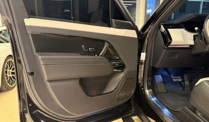 
Land Rover RANGE ROVER SPORT SV CARBON 2024 full									