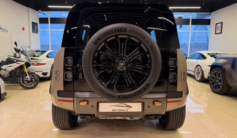 
Land Rover Defender 110 Octa 2025 full									