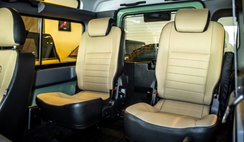 
Land Rover Defender Heritage Edition 2016 full									