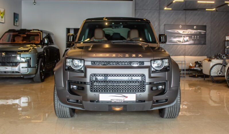 
Land Rover Defender 110 Octa 2025 full									