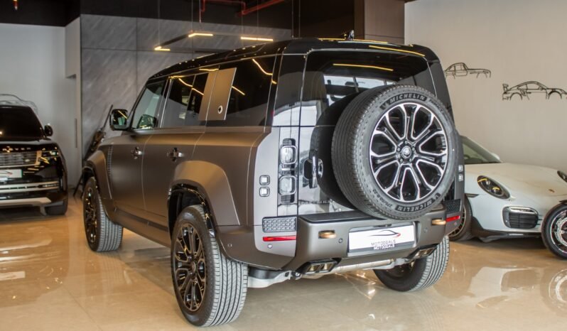 
Land Rover Defender 110 Octa 2025 full									