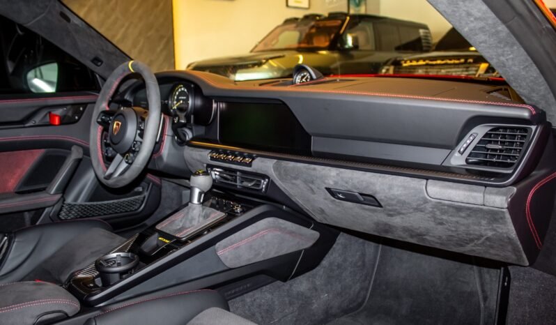 
Porsche Carrera / 911 GT3 RS 2025 full									