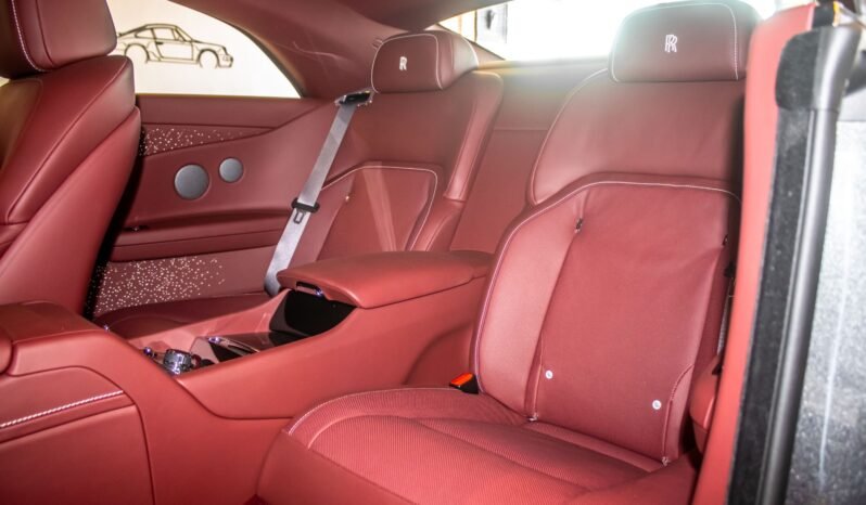 
Rolls-Royce Spectre 2025 full									