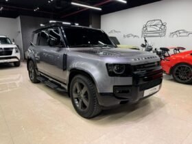 Land Rover Defender 110 SE (P400) 2023