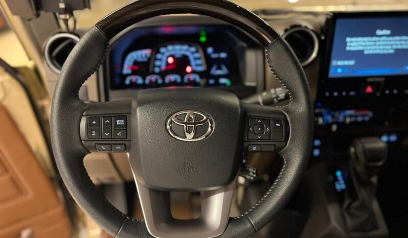 
Toyota Land Cruiser 70 LX 2024 full									