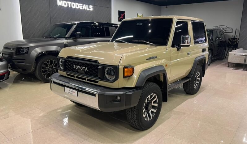 
Toyota Land Cruiser 70 LX 2024 full									