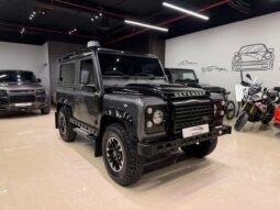 Land Rover Defender 2016