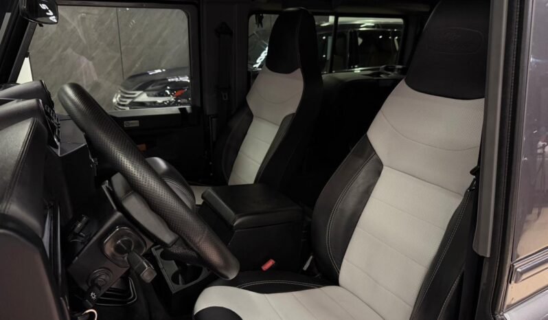 
Land Rover Defender 2016 full									