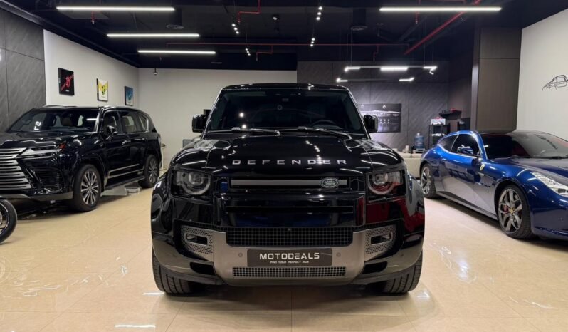 
Land Rover Defender 90 P525 2025 full									