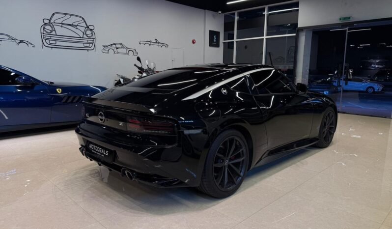 
Nissan Z Performance 2024 full									