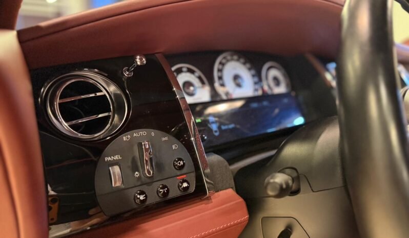 
Rolls-Royce Wraith 2014 full									