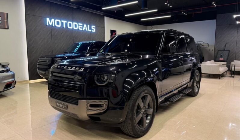 
Land Rover 110 X-Dynamic HSE 2025 full									