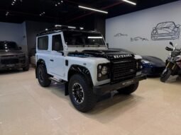 Land Rover Defender 90 2016