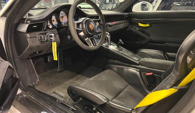 
Porsche 911 GT3 RS 2016 full									
