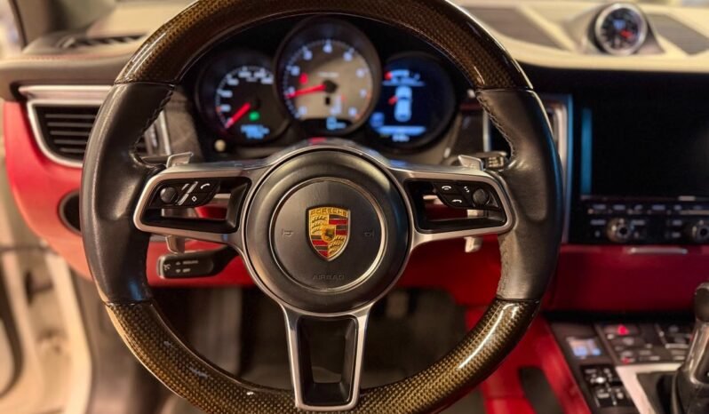 
Porsche Macan S 2015 full									