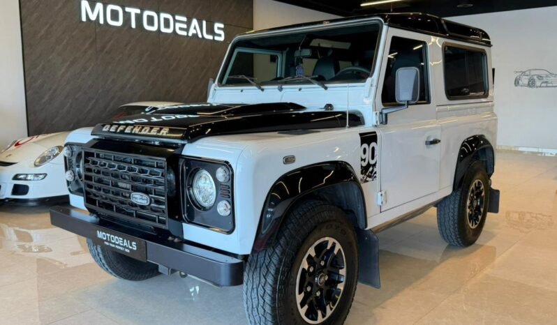 
Land Rover Defender 90 2016 full									