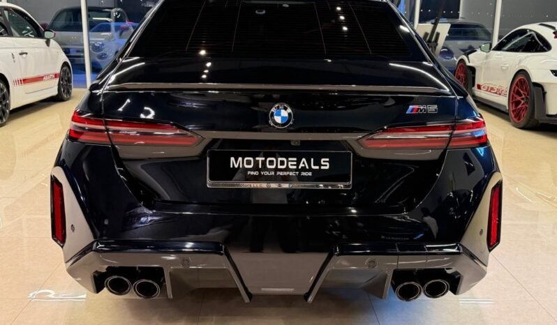 
BMW M5 2025 full									