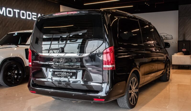 
Mercedes-Benz V-Class V 250 2020 full									