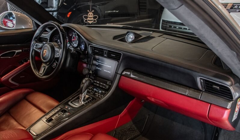 
Porsche 911 Turbo 2017 full									