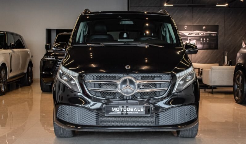 
Mercedes-Benz V-Class V 250 2020 full									