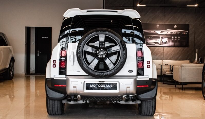 
Land Rover Defender 110 HSE P400 2023 full									